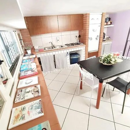 Carrata House
